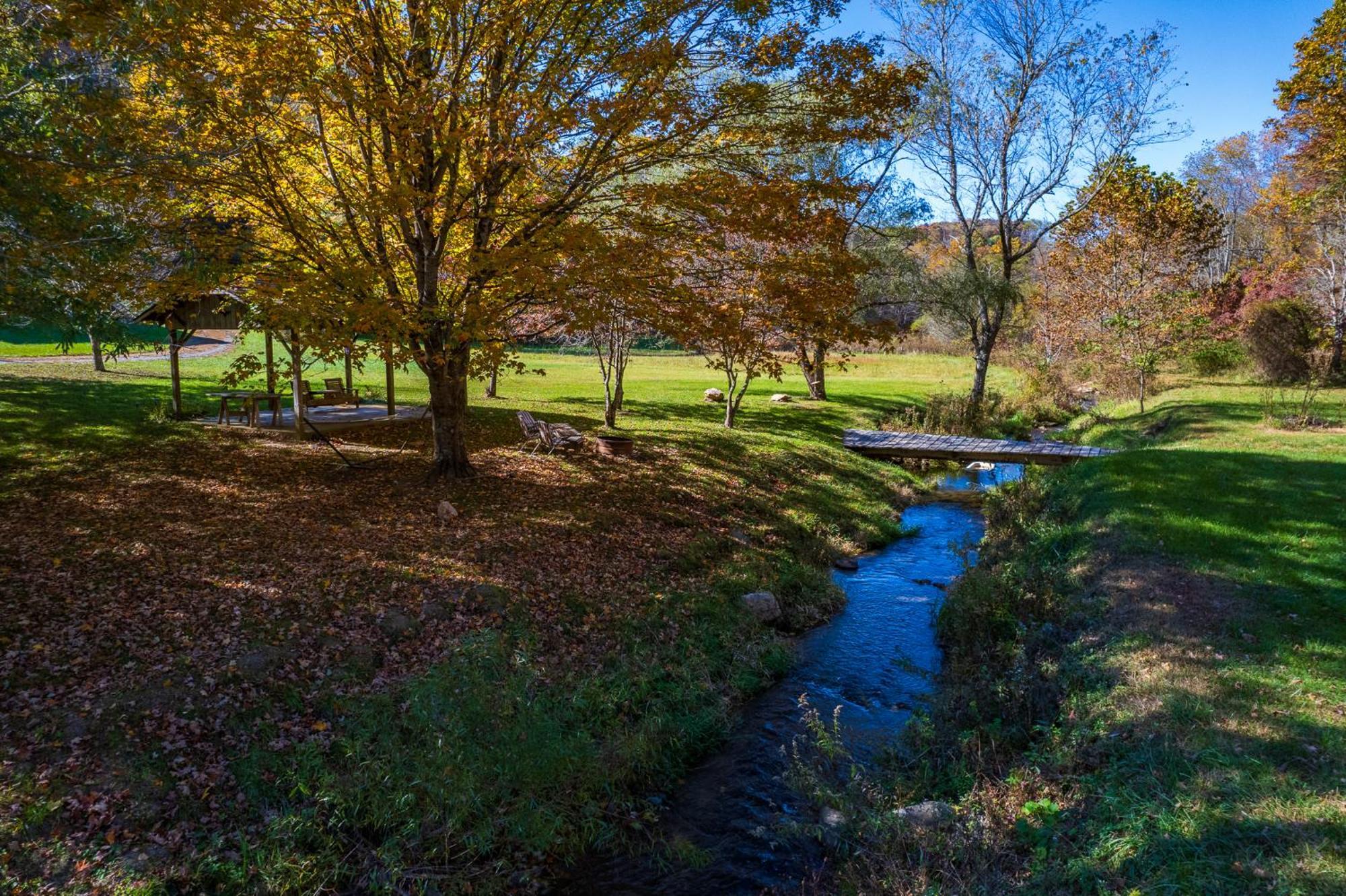 Creekside Paradise - A Peaceful Family Focused Retreat On A Flowing Creek Sparta Εξωτερικό φωτογραφία